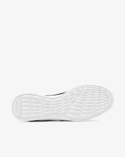 Dance sneakers